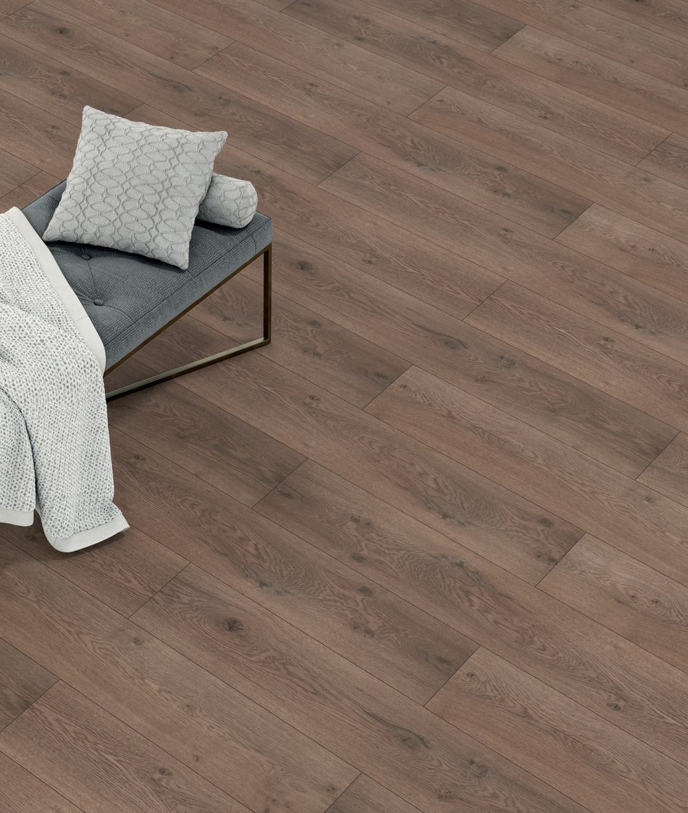 Laminatas GR. DANGA NAIROBI XL AC5 V4 12mm – Brown